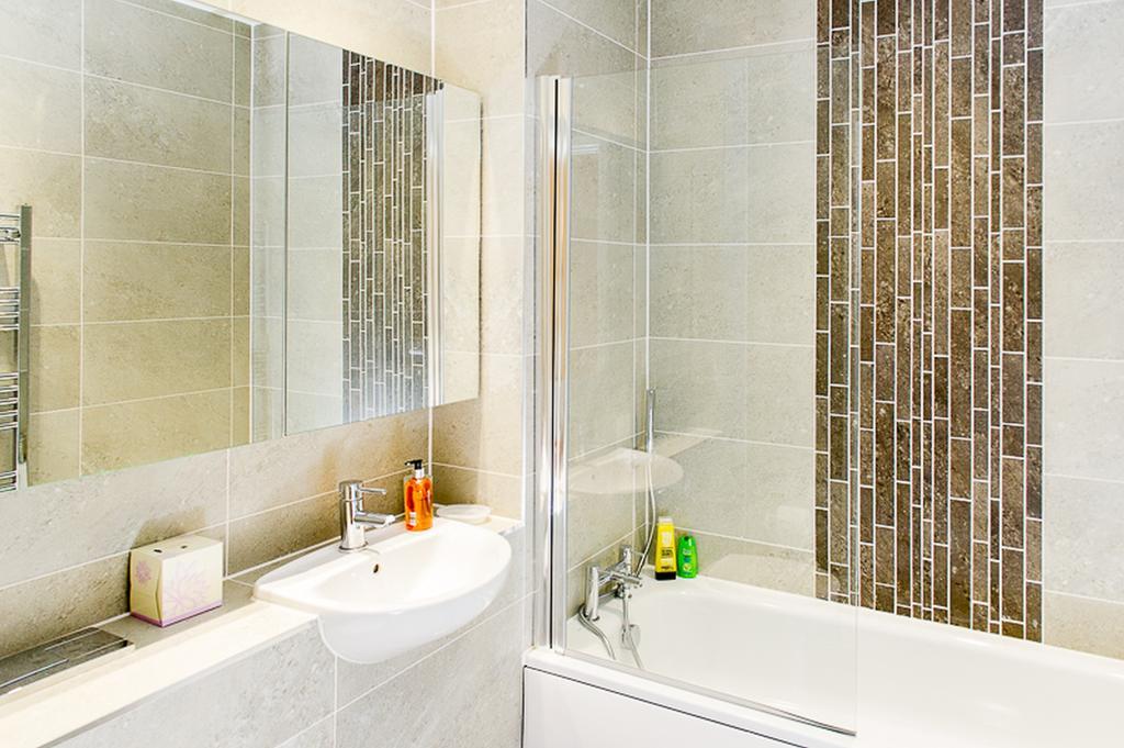 Stockley Apartments West Drayton  Luaran gambar