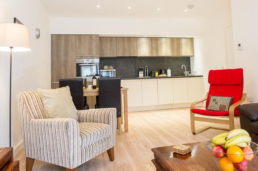 Stockley Apartments West Drayton  Luaran gambar